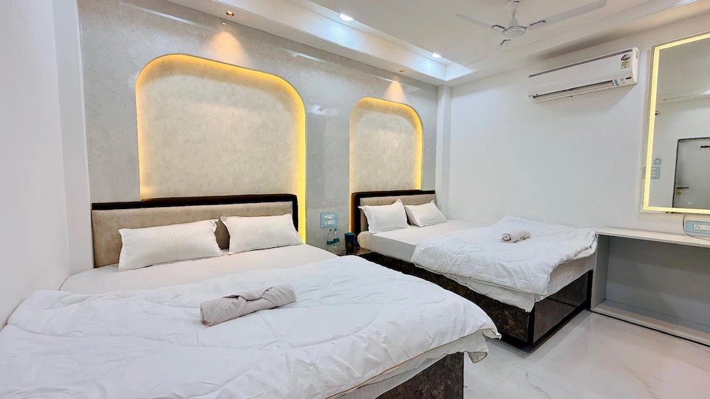 4 Bed AC Room view 2